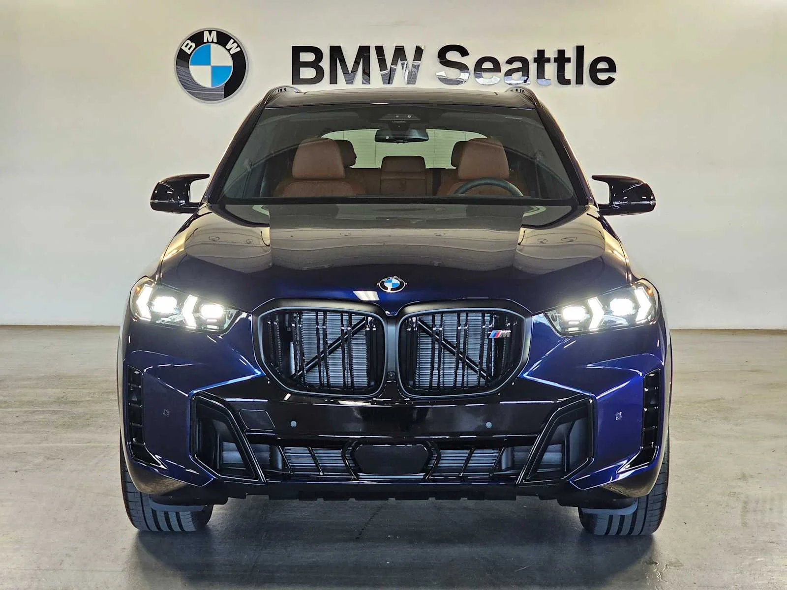 New 2026 Tanzanite Blue II Metallic BMW M60i image 6