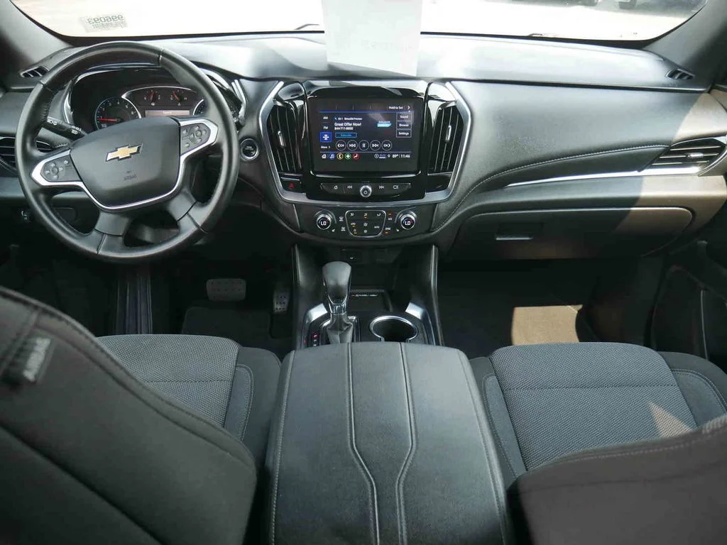 Used 2023 Gray Chevrolet LT 1LT image 5