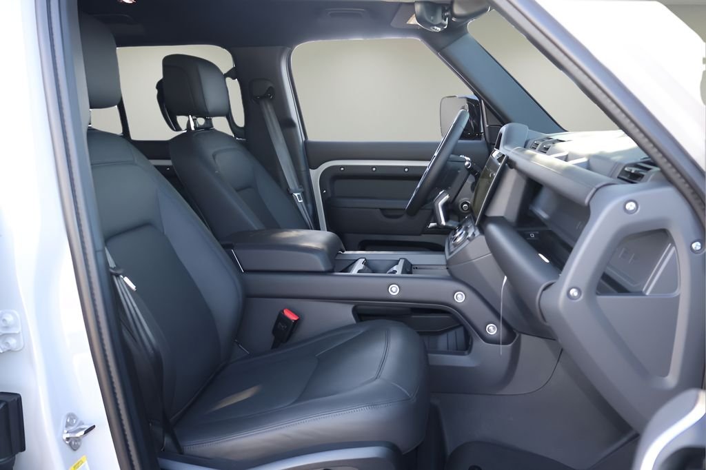 New 2026 Borasco Grey Land Rover X-Dynamic SE image 17