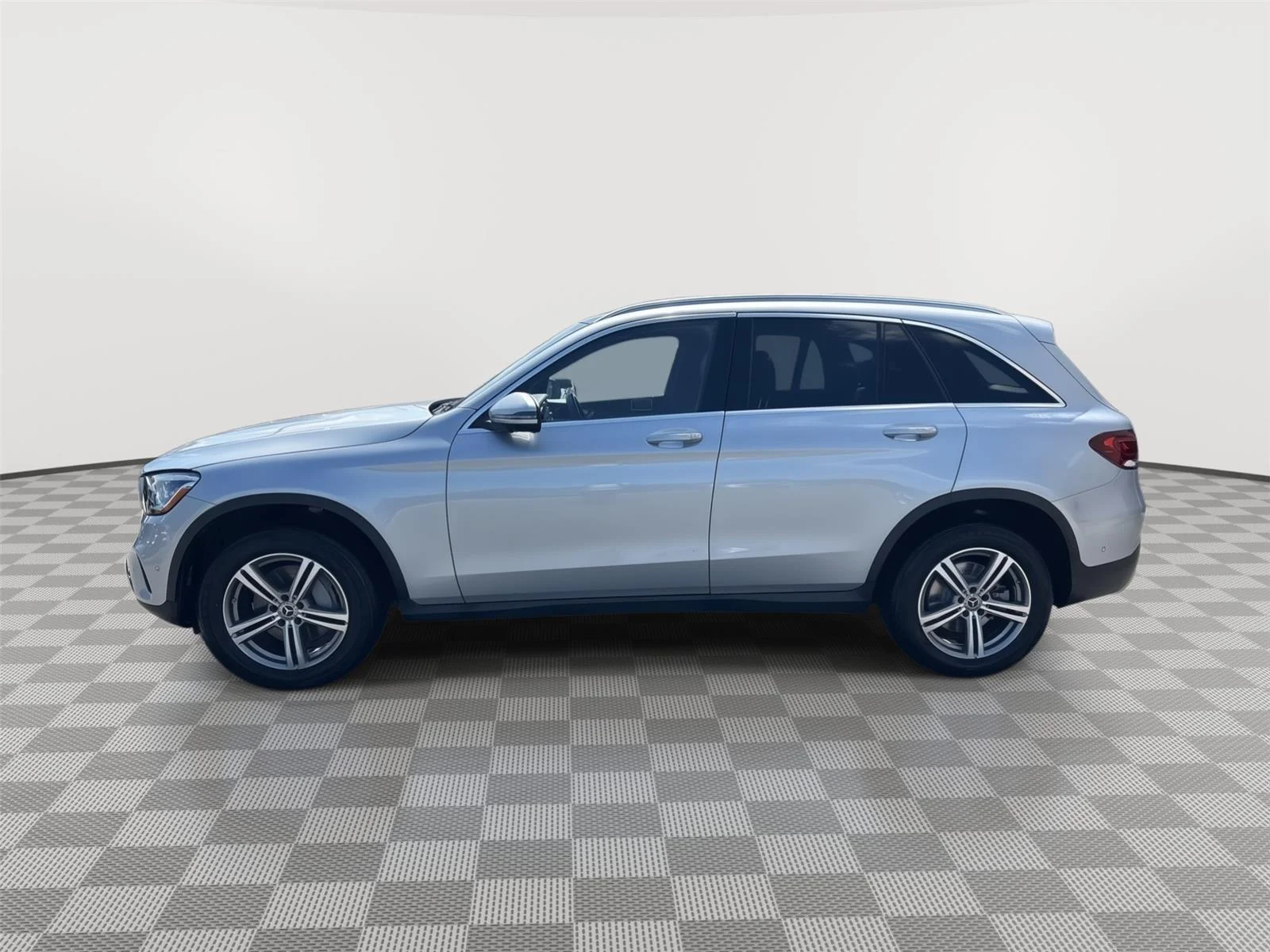 Certified Used 2022 Cirrus Silver Metallic Mercedes-Benz GLC 300 image 6