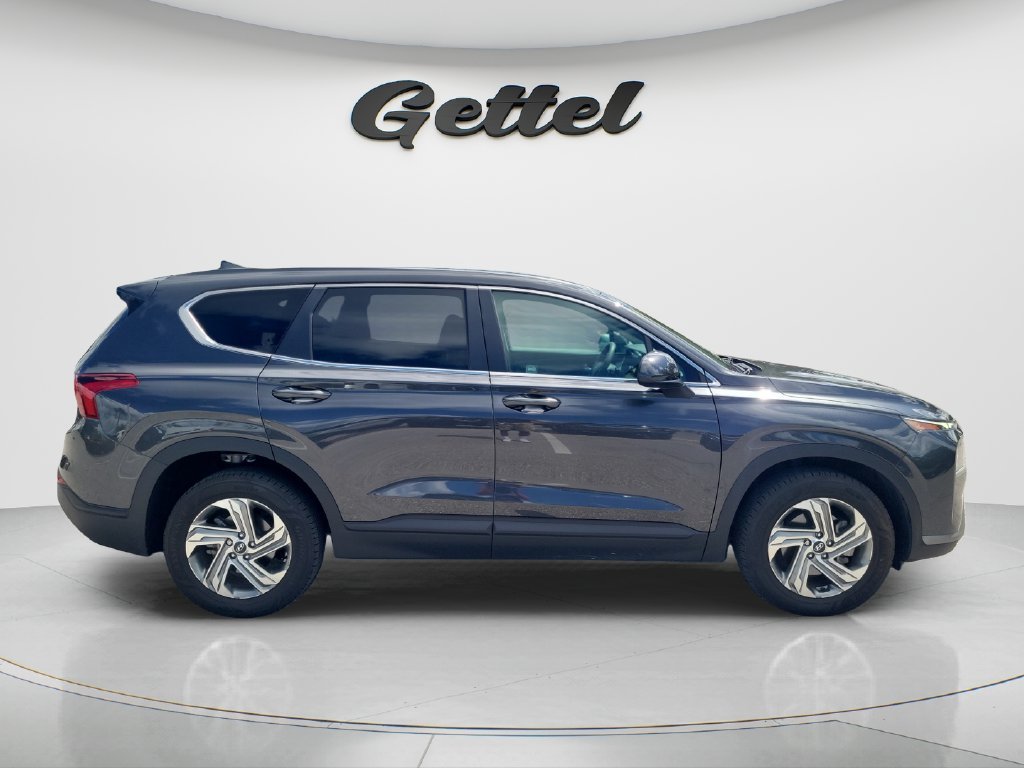 2021 Hyundai Santa Fe SE - Photo 4