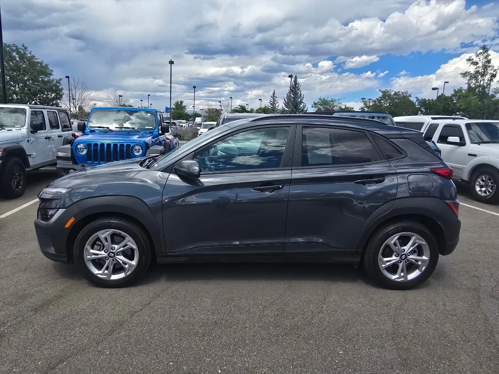 Used 2022 Hyundai Kona SEL with VIN KM8K3CAB8NU903171 for sale in Yuma, CO