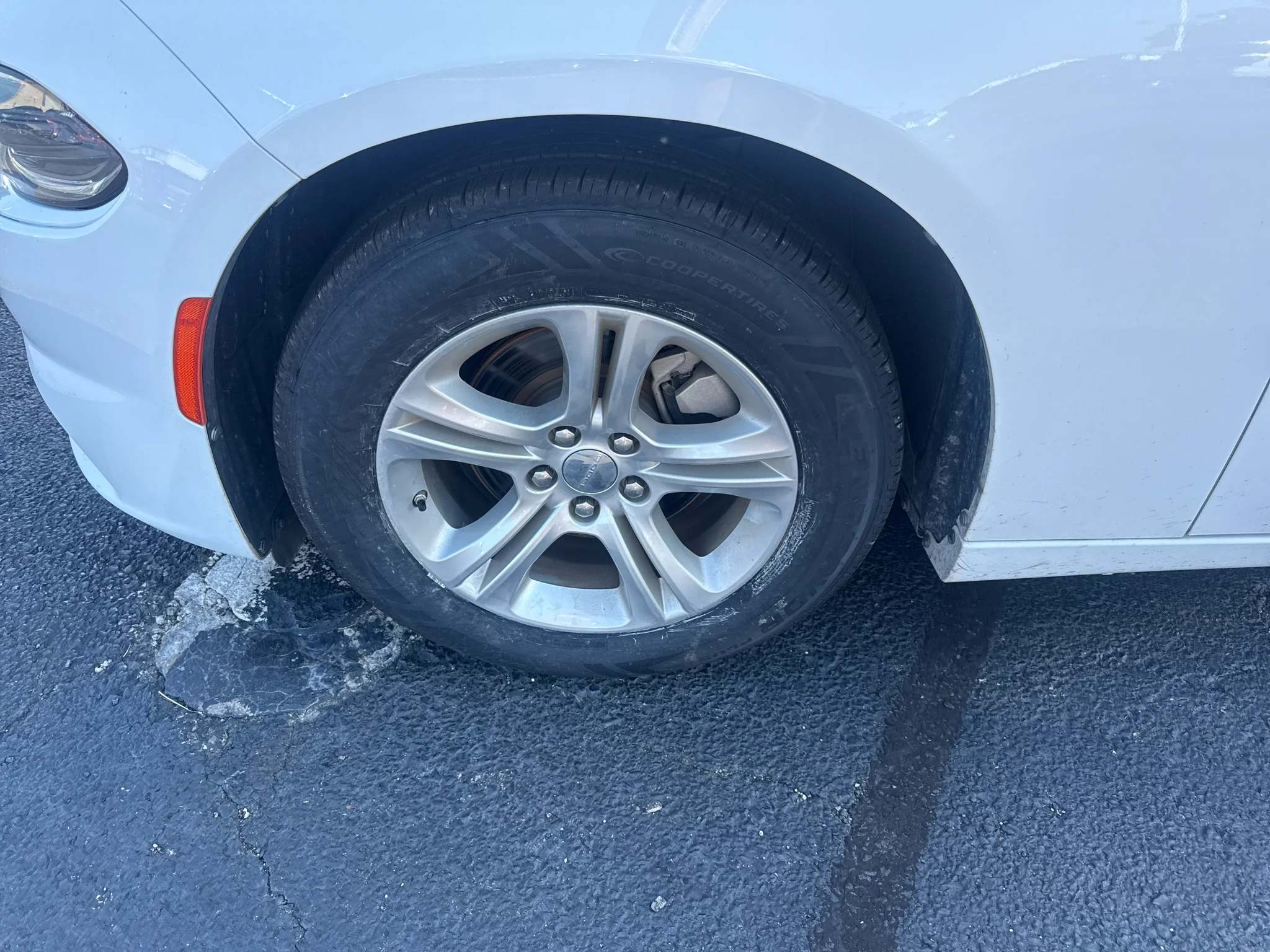 Used 2023 White Knuckle Clearcoat Dodge SXT image 8