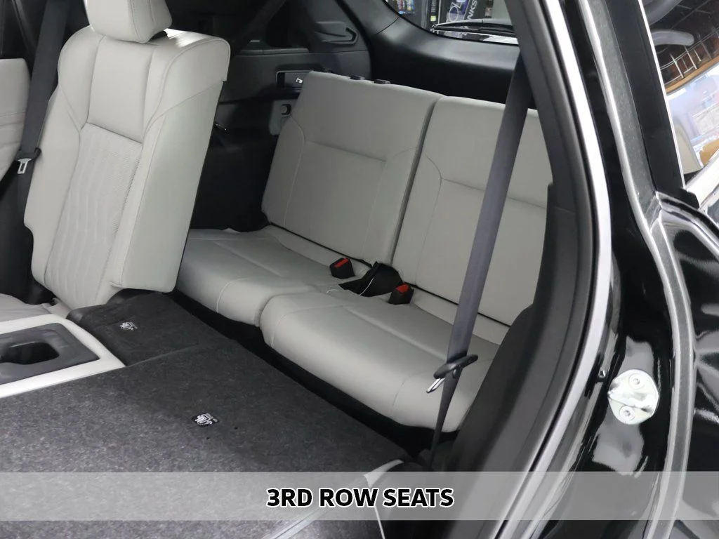 2025 Mitsubishi Outlander SEL Platinum Edition - Photo 13