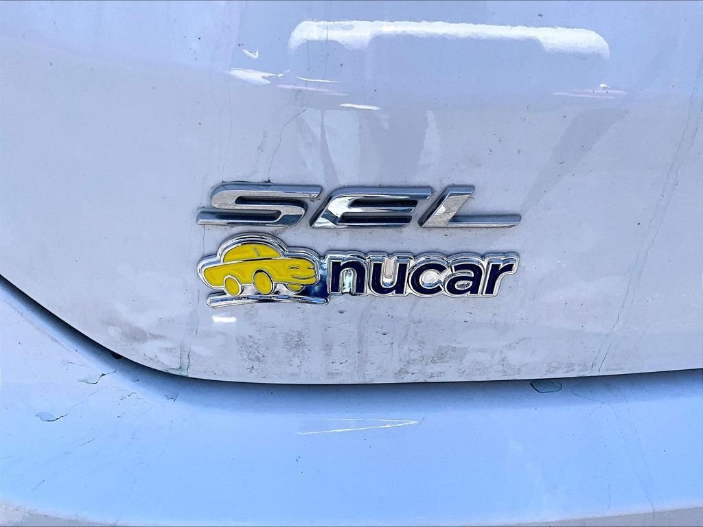 Used 2023 White Ford SEL image 28