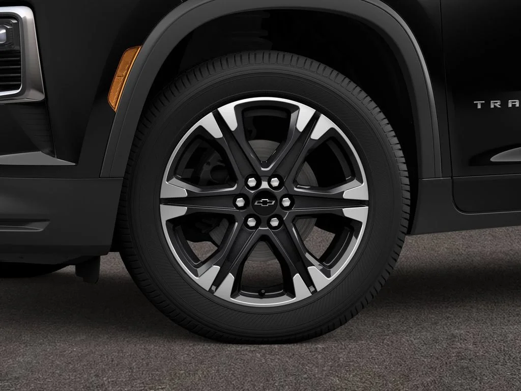 New 2027 Mosaic Black Metallic Chevrolet LT image 4