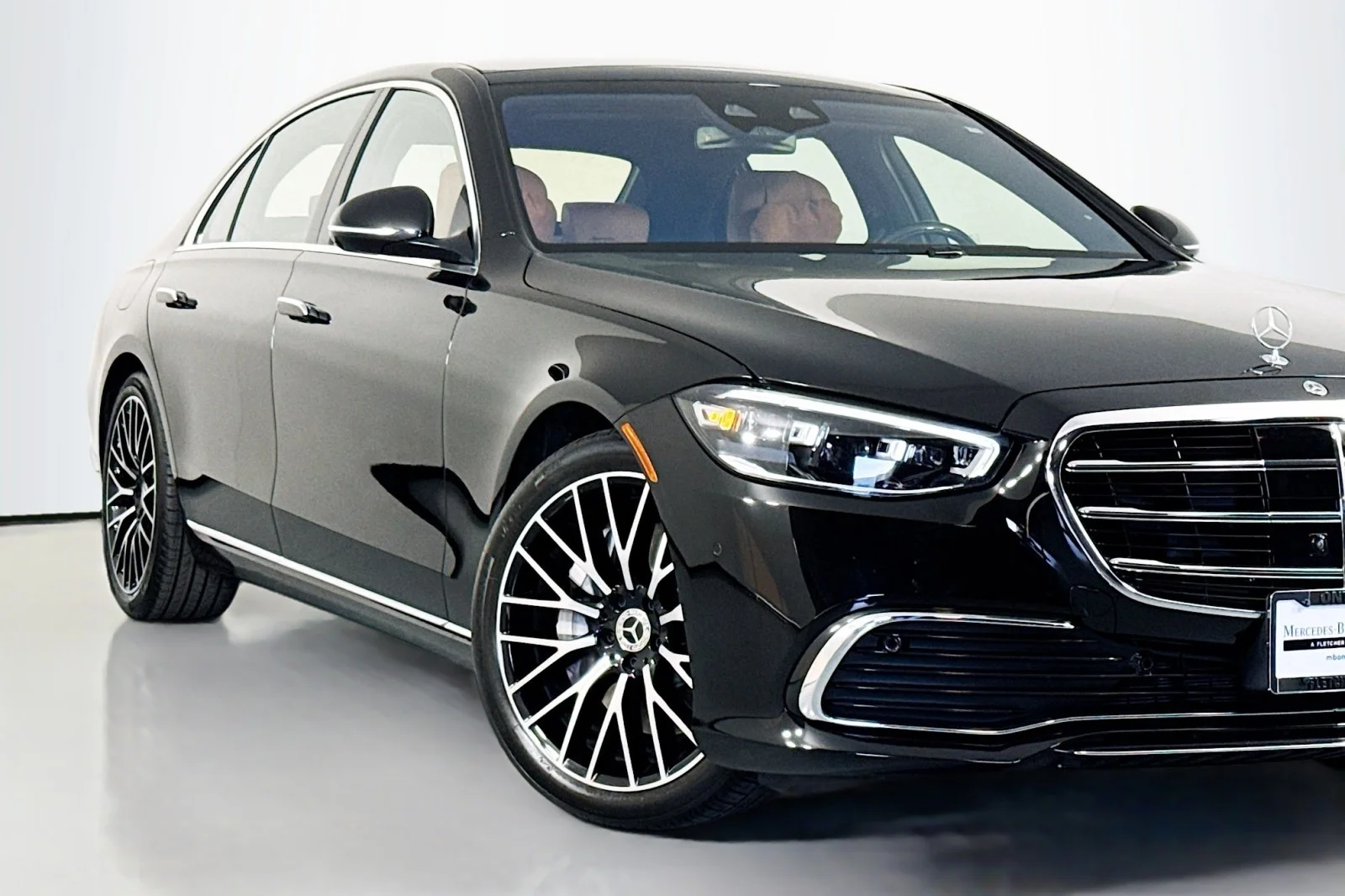 Certified Used 2026 Obsidian Black Metallic Mercedes-Benz S 500 image 16