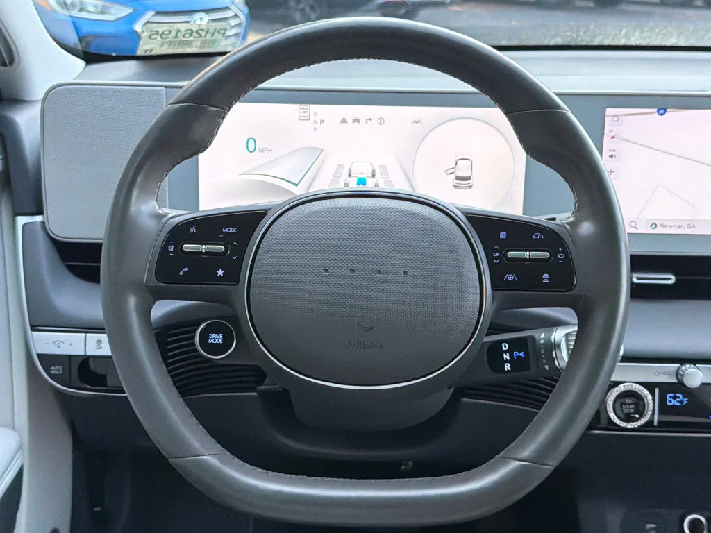 Used 2023 Blue Hyundai SEL image 24