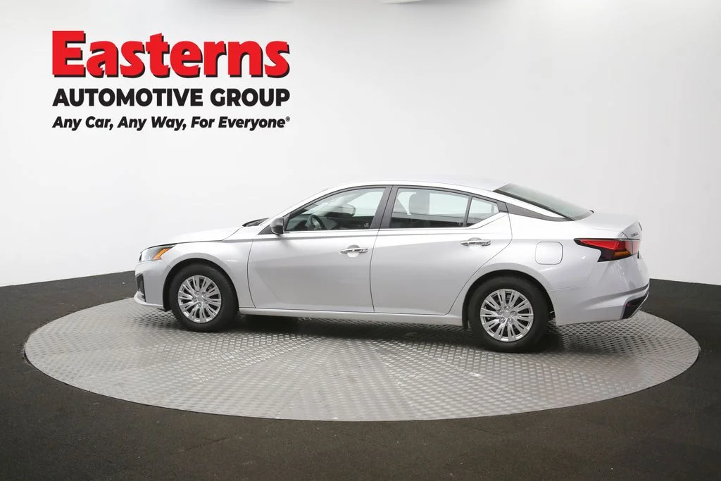 Used 2024 Silver Nissan 2.5 S image 60