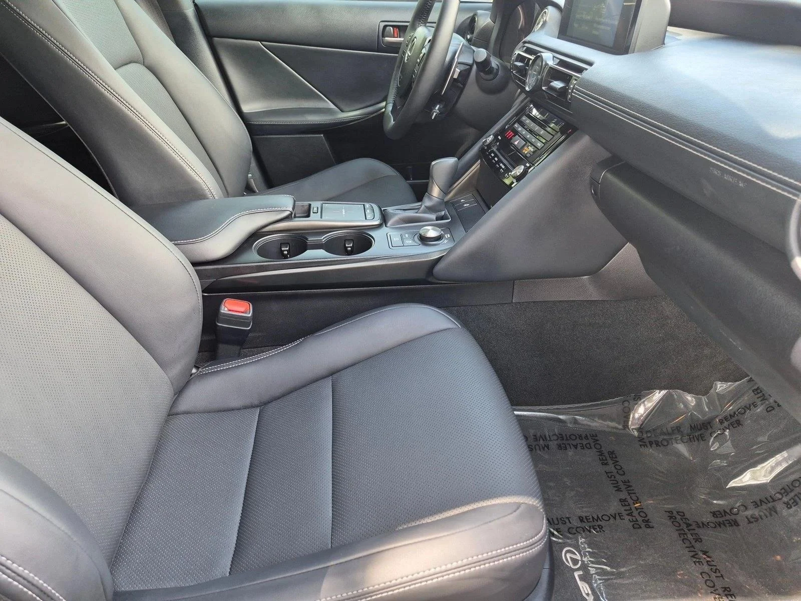 Used 2025 Incognito Lexus F SPORT DESIGN image 18