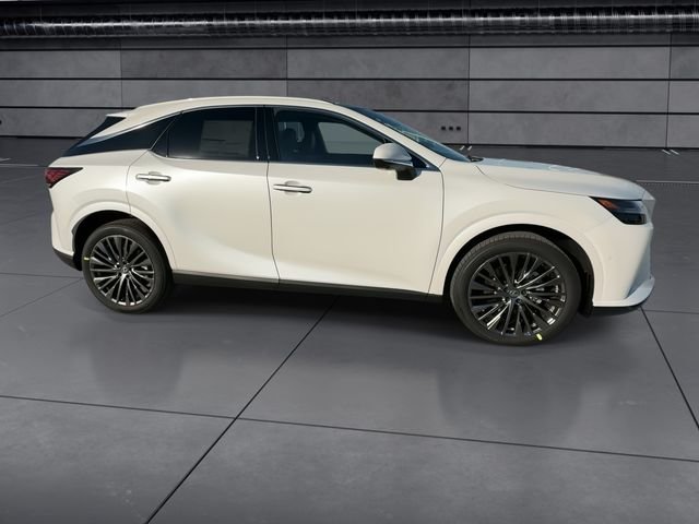New 2026 Eminent White Pearl Lexus  350 LUXURY image 9