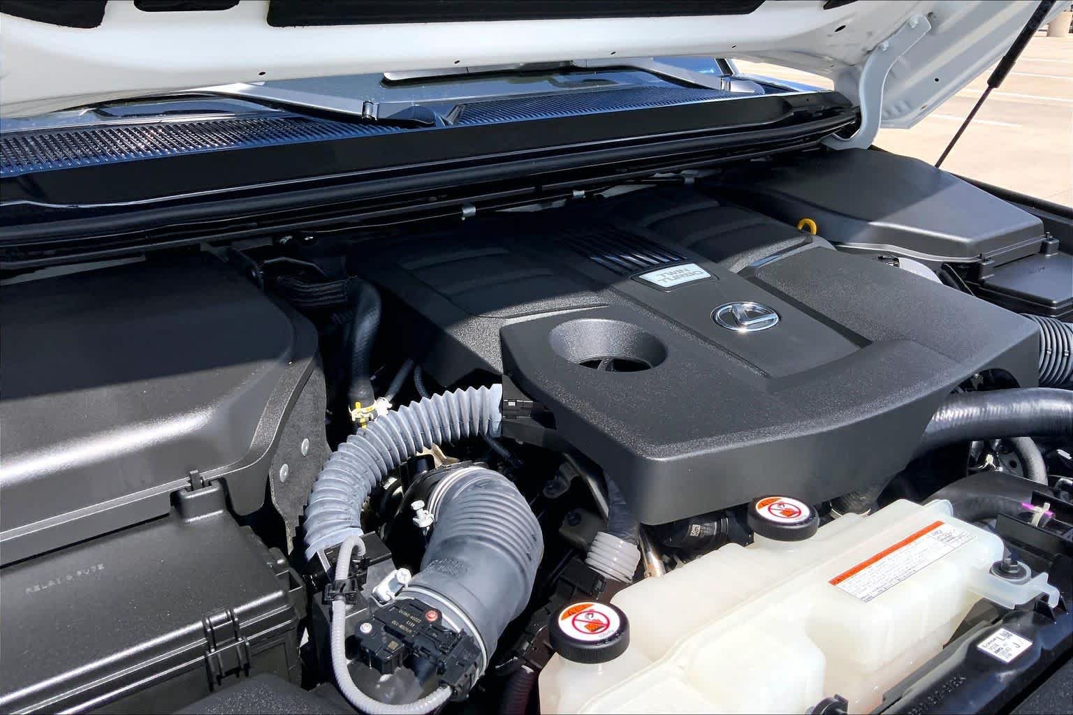2024 Lexus GX Luxury - Photo 33