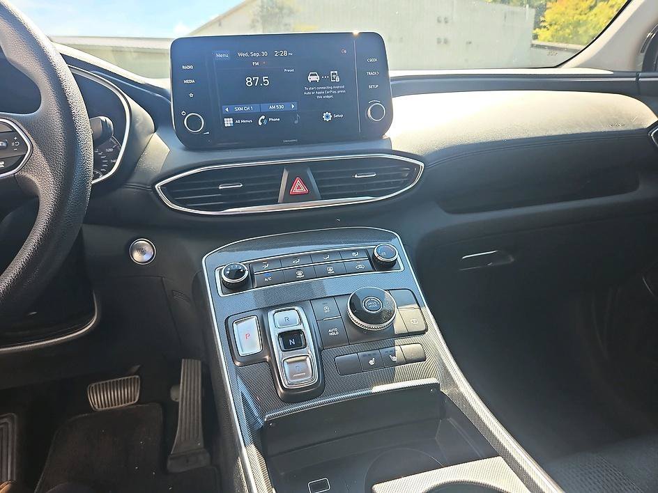 Used 2021 Shimmering Silver Hyundai SEL image 17