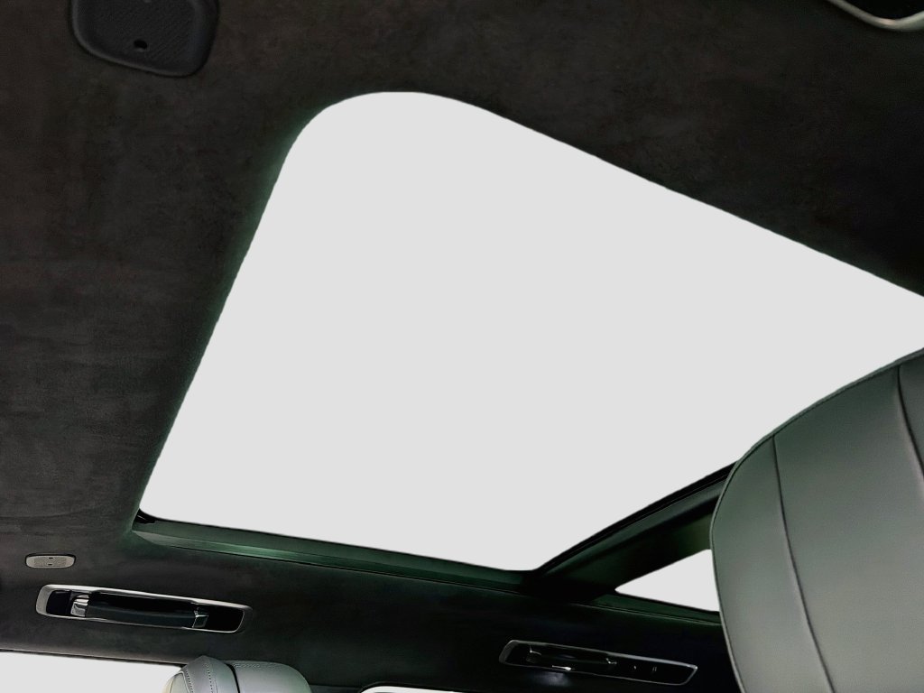 Used 2026 Black Land Rover Autobiography image 22