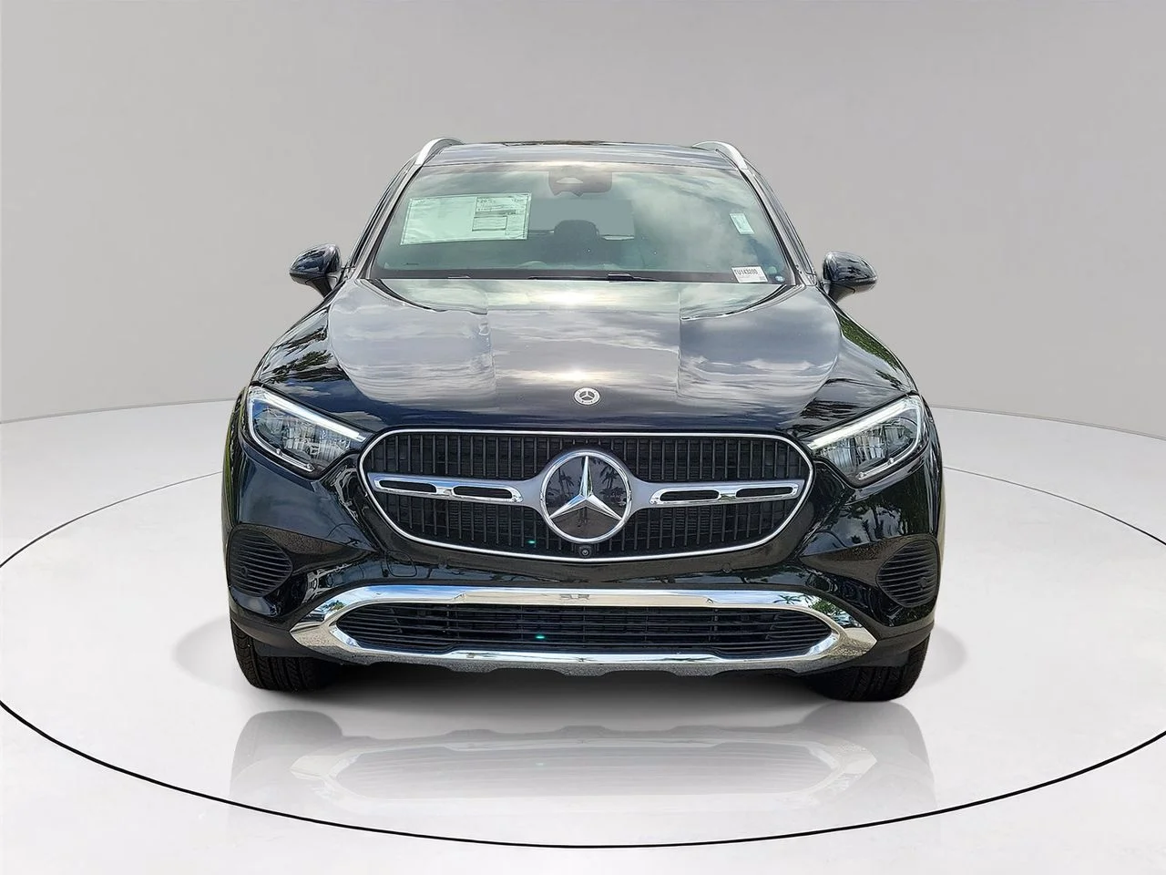 New 2026 Black Mercedes-Benz GLC 300 image 2