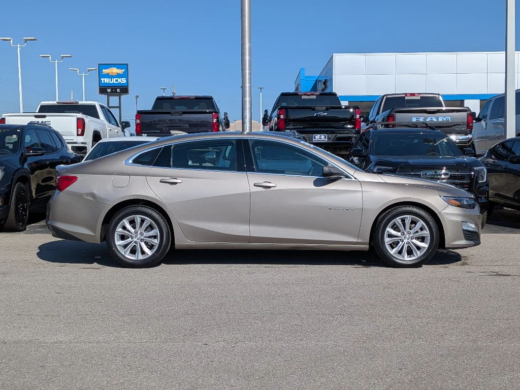 Used 2023 Chevrolet Malibu 1LT with VIN 1G1ZD5ST1PF185787 for sale in Kansas City