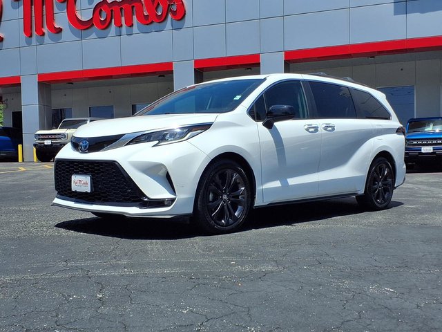 2023 Toyota Sienna XSE 25TH ANNIVERS