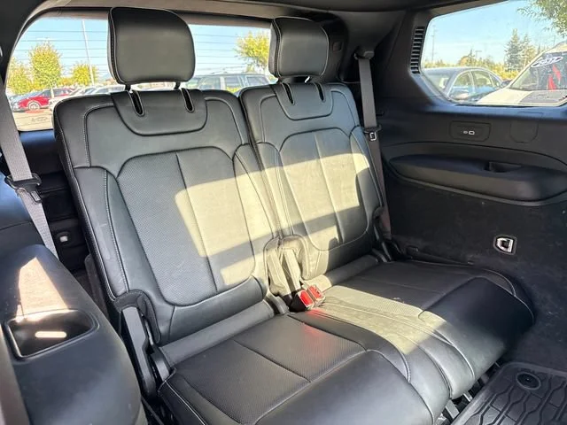 Used 2022 Baltic Gray Metallic Clearcoat Jeep Overland image 12