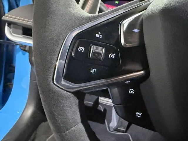 Used 2023 Blue Chevrolet Stingray image 43