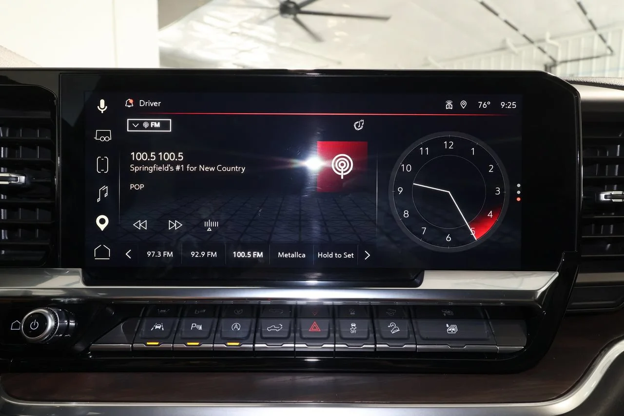Used 2025 Sterling Metallic GMC SLT image 13