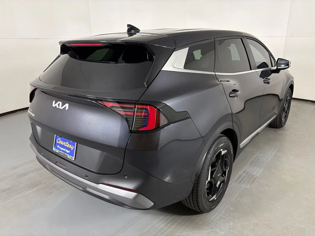 New 2026 Panthera Metal Kia EX image 8