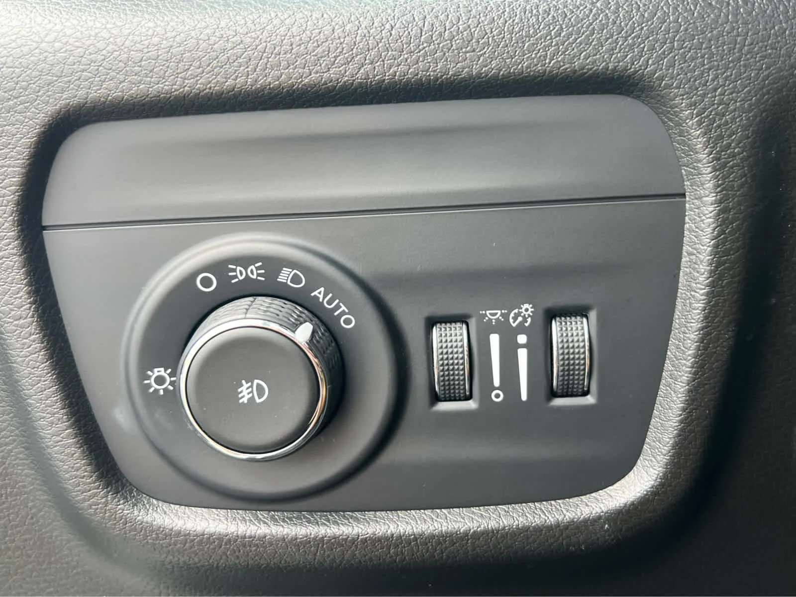 Used 2023 Bright White Clearcoat Jeep Summit image 35