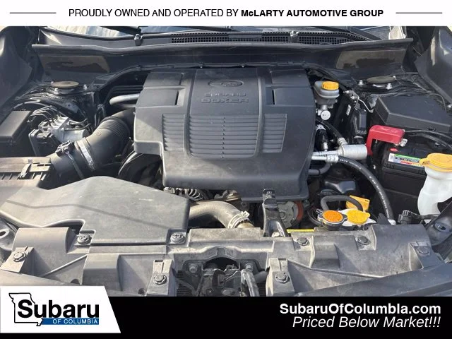 Used 2021 Black Subaru Base image 10