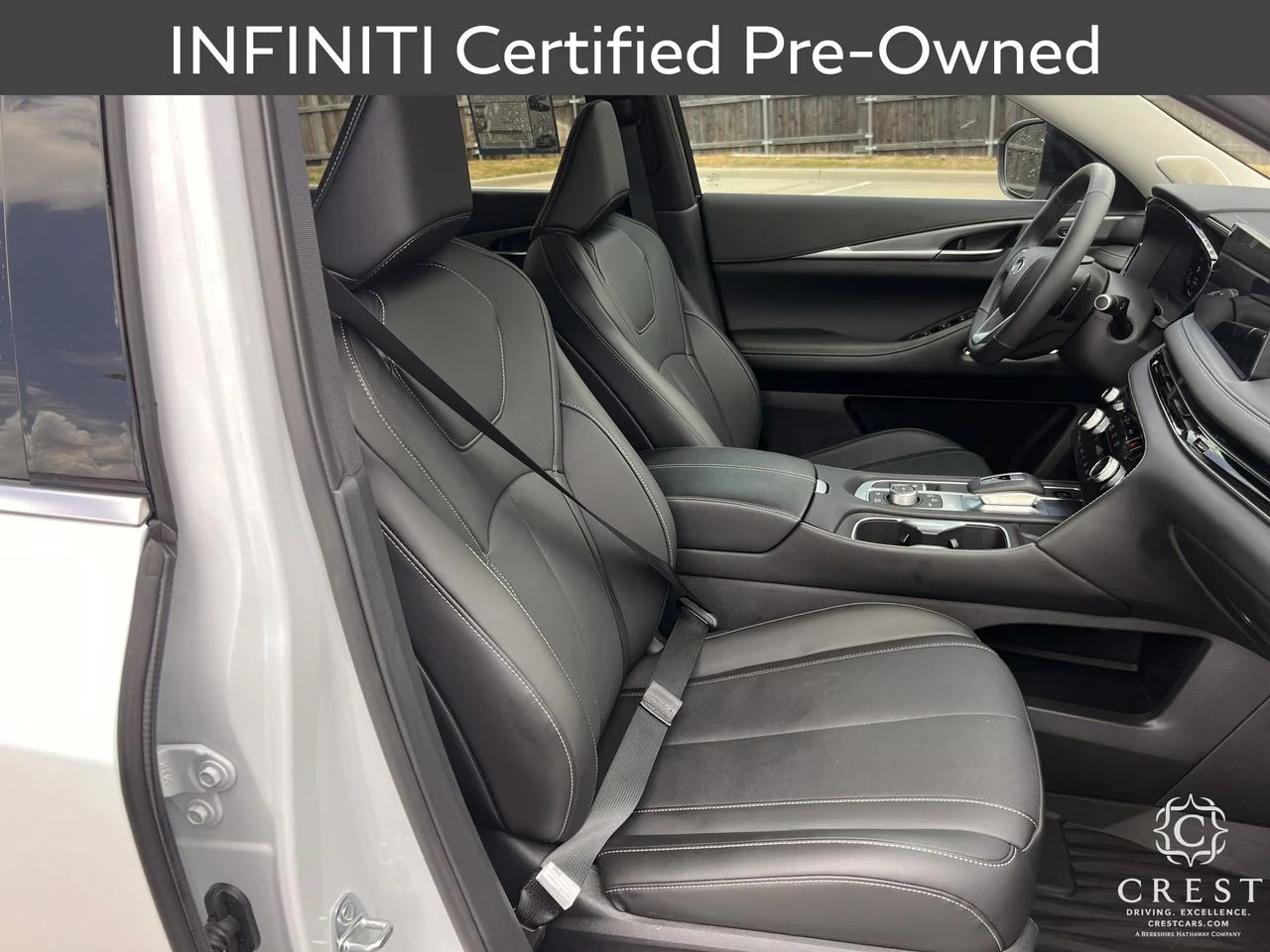 Certified Used 2026 Radiant White INFINITI LUXE image 27