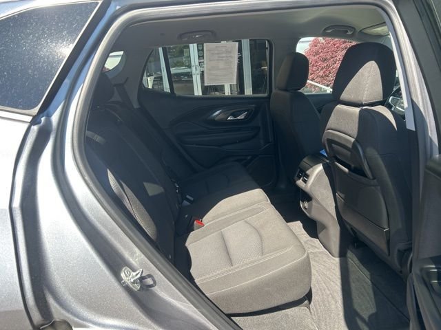 Used 2023 Silver GMC SLE image 13