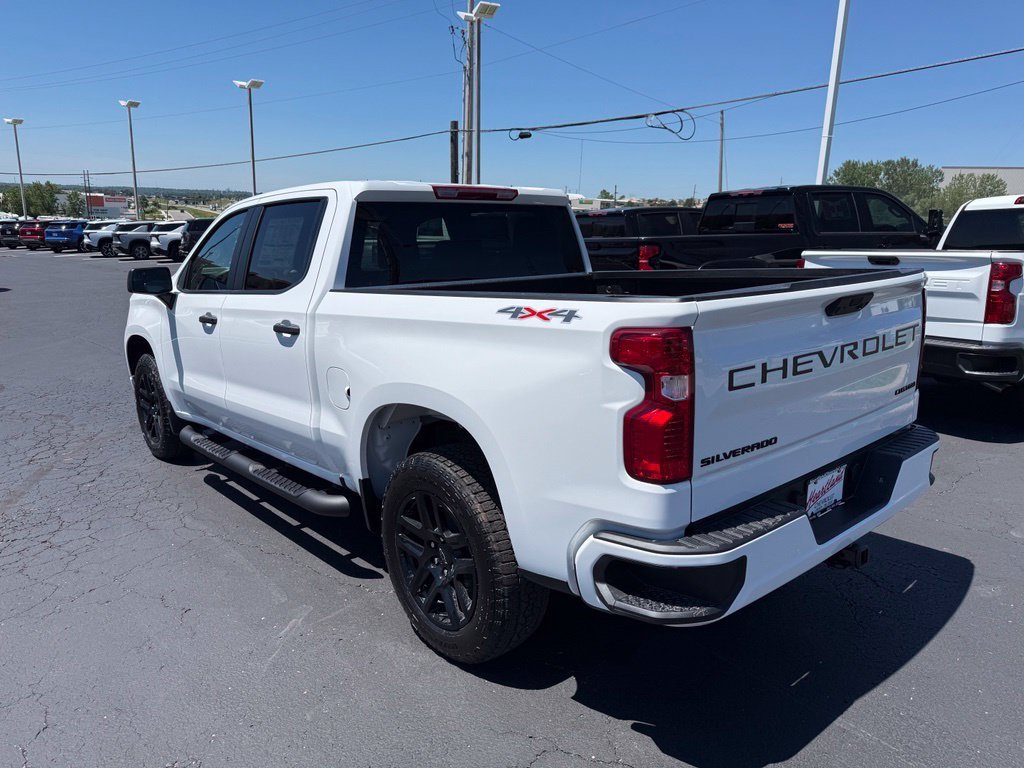 New 2026 Summit White Chevrolet Custom image 9