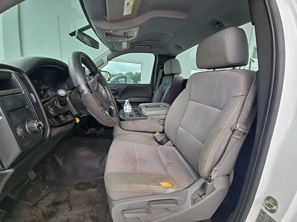 Used 2015 SUMMIT WHITE Chevrolet Work Truck image 5