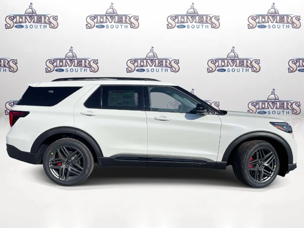 New 2026 White Ford ST image 2