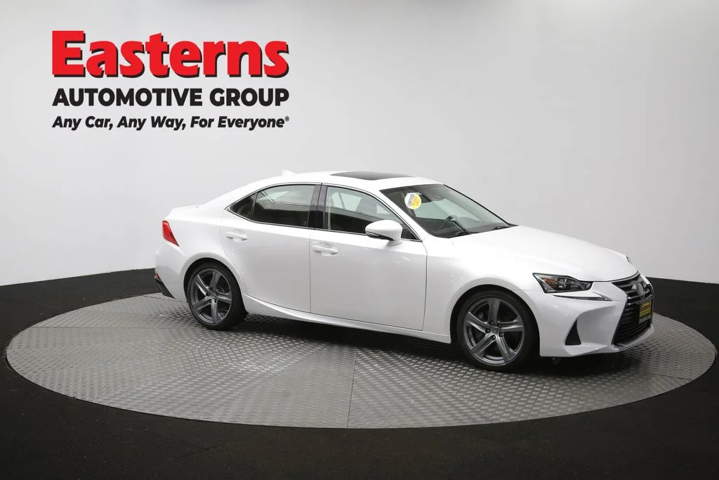 Used 2018 White Lexus 300 image 48