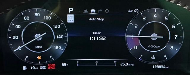 Used 2024 White Kia SX image 17
