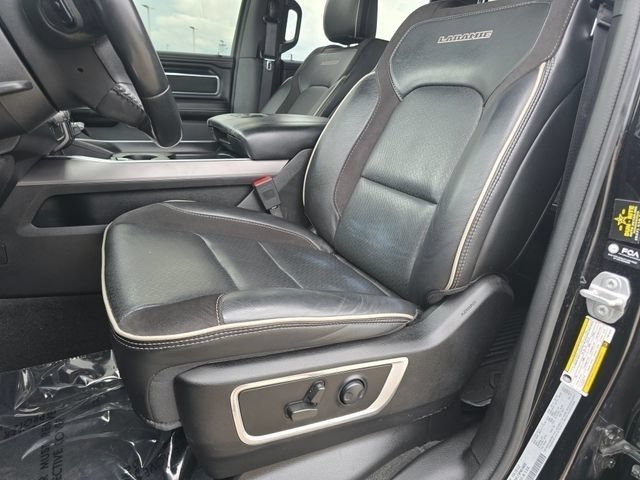 Used 2023 Diamond Black Crystal Pearlcoat Ram Laramie image 5
