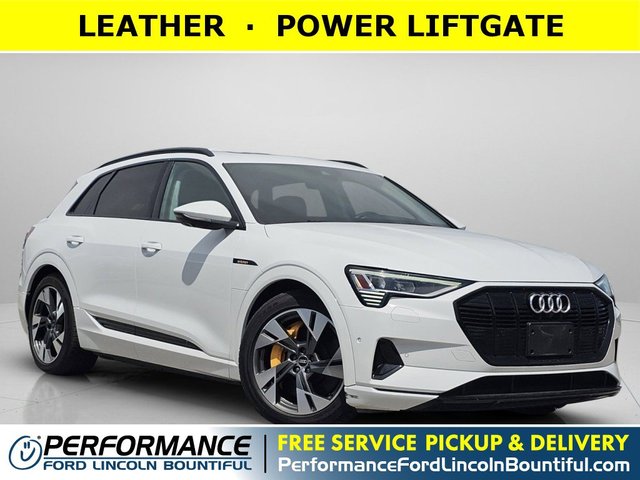2021 Audi e-tron Premium