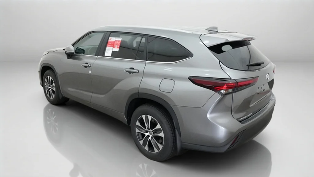 New 2026 Heavy Metal Toyota XLE image 14