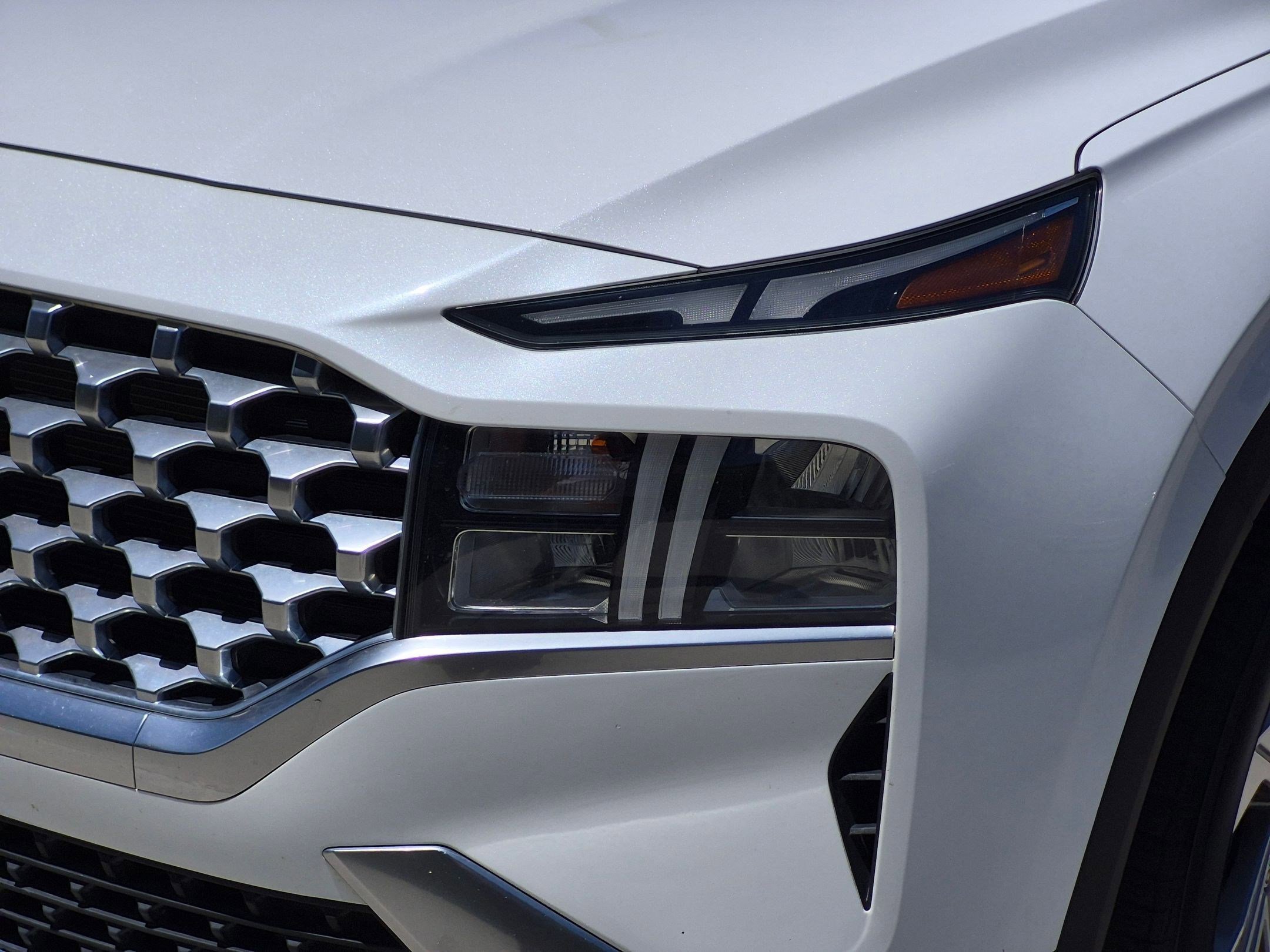 2022 Hyundai Santa Fe SEL - Photo 11