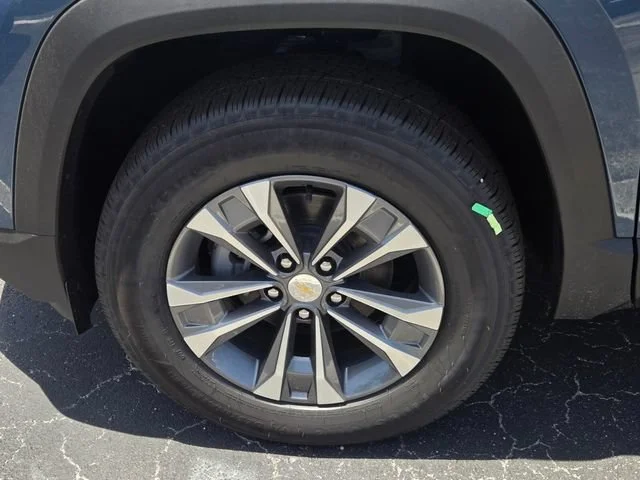 2026 Chevrolet Equinox LT - Photo 12