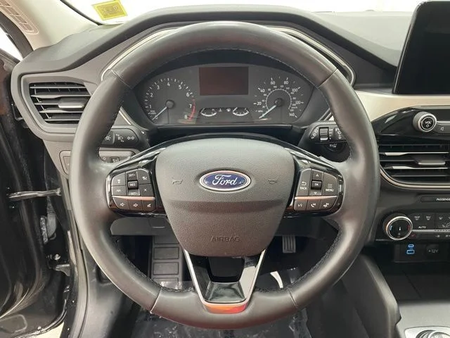 Used 2022 Black Ford  image 15