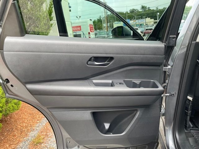 Used 2023 Gun Metallic Nissan SV image 19