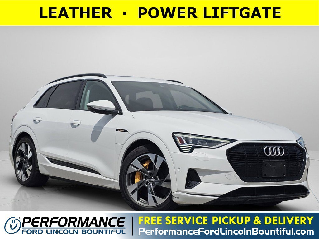 2021 Audi e-tron 95 kWh Premium quattro's photo
