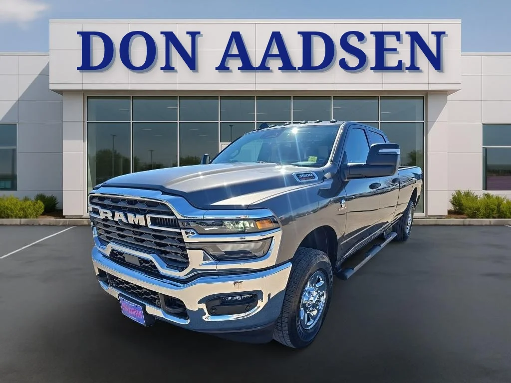 2026 RAM 3500 Pickup Tradesman