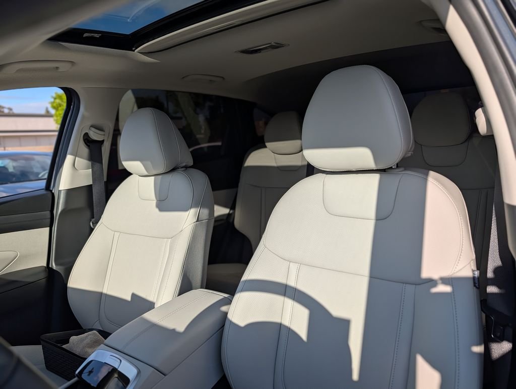 2026 Hyundai Tucson SEL Premium - Photo 15