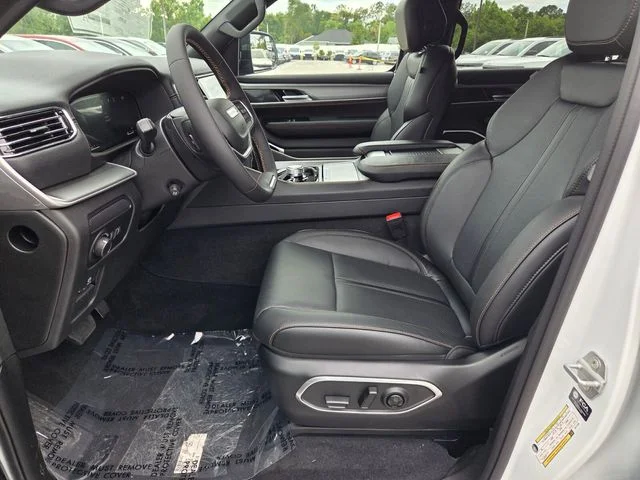 New 2026 Bright White Clear-Coat Exterior Paint Jeep 85th Anniversary image 3