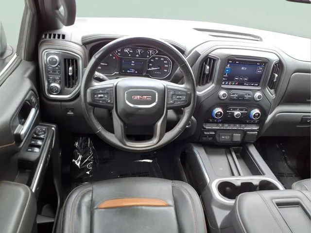 Used 2022 Summit White GMC AT4 image 4