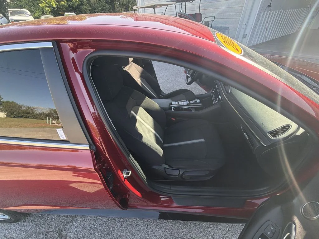 Used 2023 Red Hyundai SEL image 24