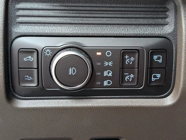 New 2026 Glacier Gray Metallic Tri-Coat Ford F-350® King Ranch® image 55