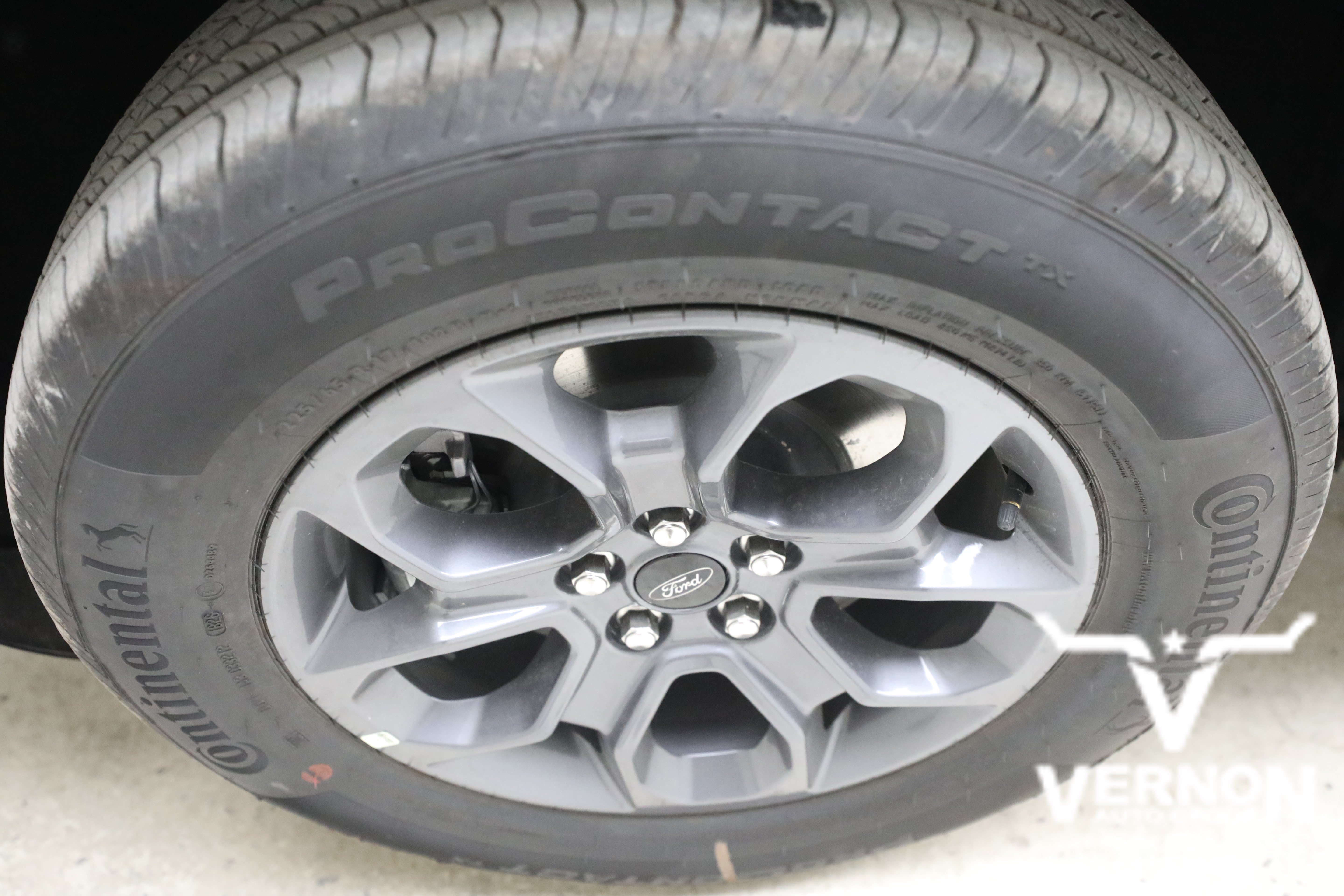 New 2026 Azure Gray Metallic Tri-Coat Ford  image 30