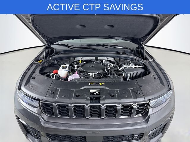 New 2026 Baltic Gray Metallic Clear-Coat Exterior Paint Jeep Altitude image 28
